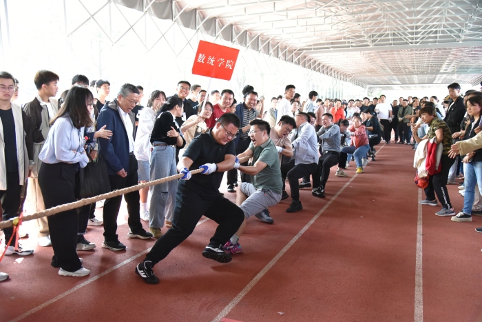 安徽师范大学举行体育健儿载誉归来座谈会